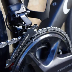 Shimano Ultegra FD-R8150 Di2 12-Speed Front Derailleur